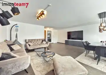 Stilvolle Dachgeschosswohnung im Zentrum von Bregenz, 6900 Bregenz, Dachgeschosswohnung