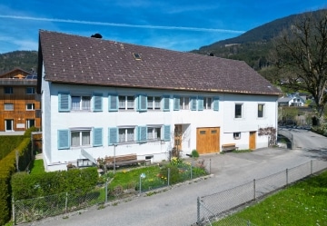Raumwunder im Zentrum von Satteins – Hier findet alles seinen Platz, 6822 Satteins, Haus